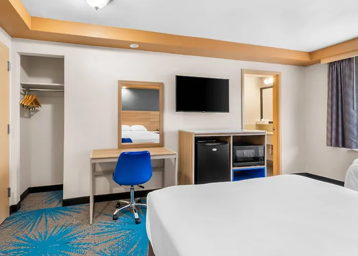 Econo Lodge Woodbridge